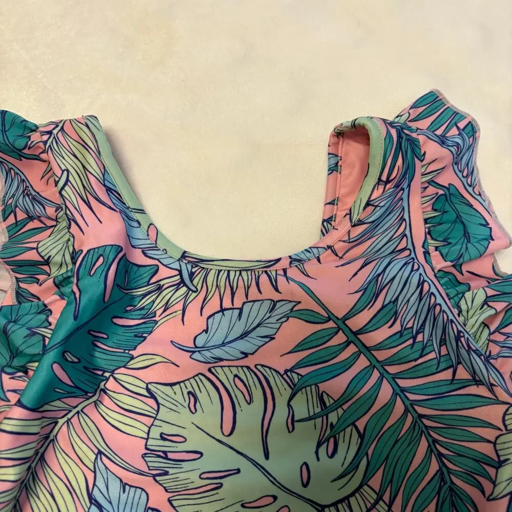 Boardies Apparel Pink Green Leafy Tropical One Piece Ruffle SZ 10-11 Scoop Neck